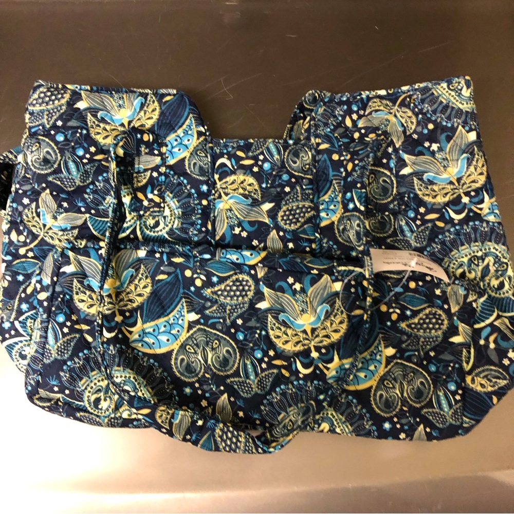 Quilted Bag from Mary Maxim - NWT , very pretty bag for crafting , office etc